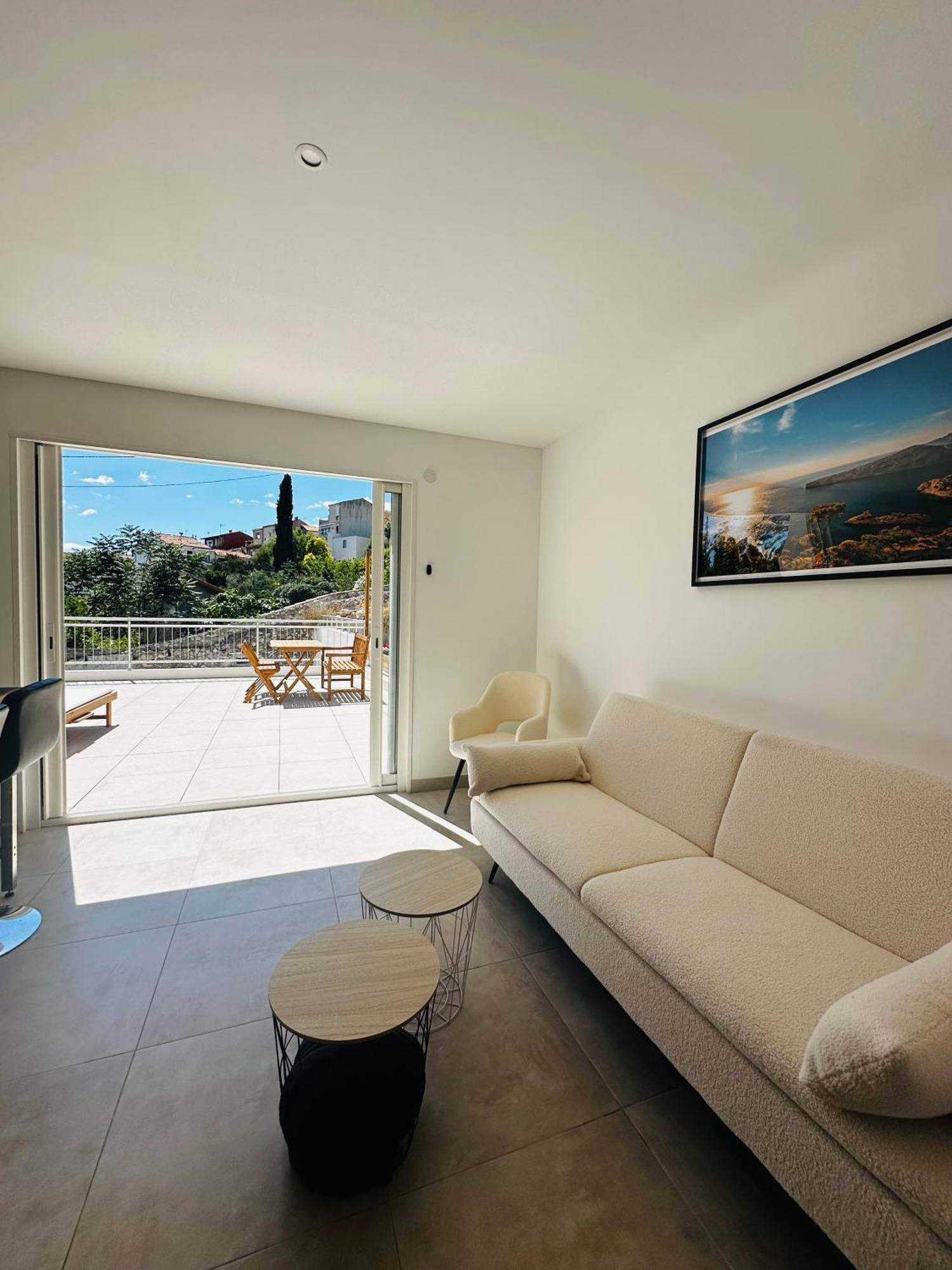 Les Luxueuses Terrasses Du Roucas Villa Марсилия Екстериор снимка